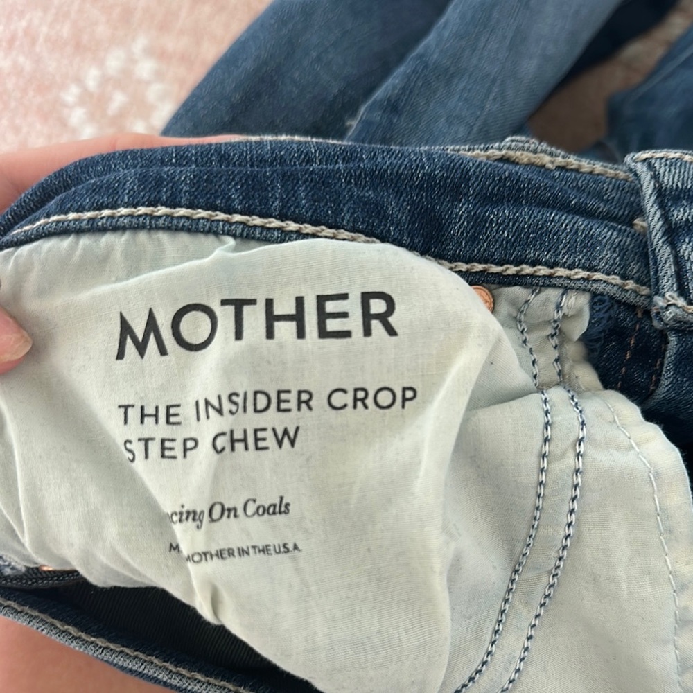 MOTHER The Insider Crop Step Chew jeans - Picture 11 of 12